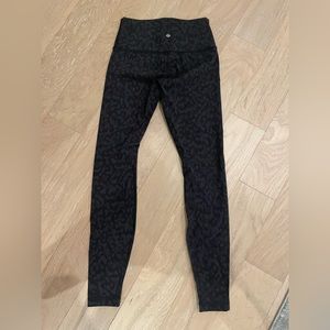 Lululemon black and gray animal print leggings